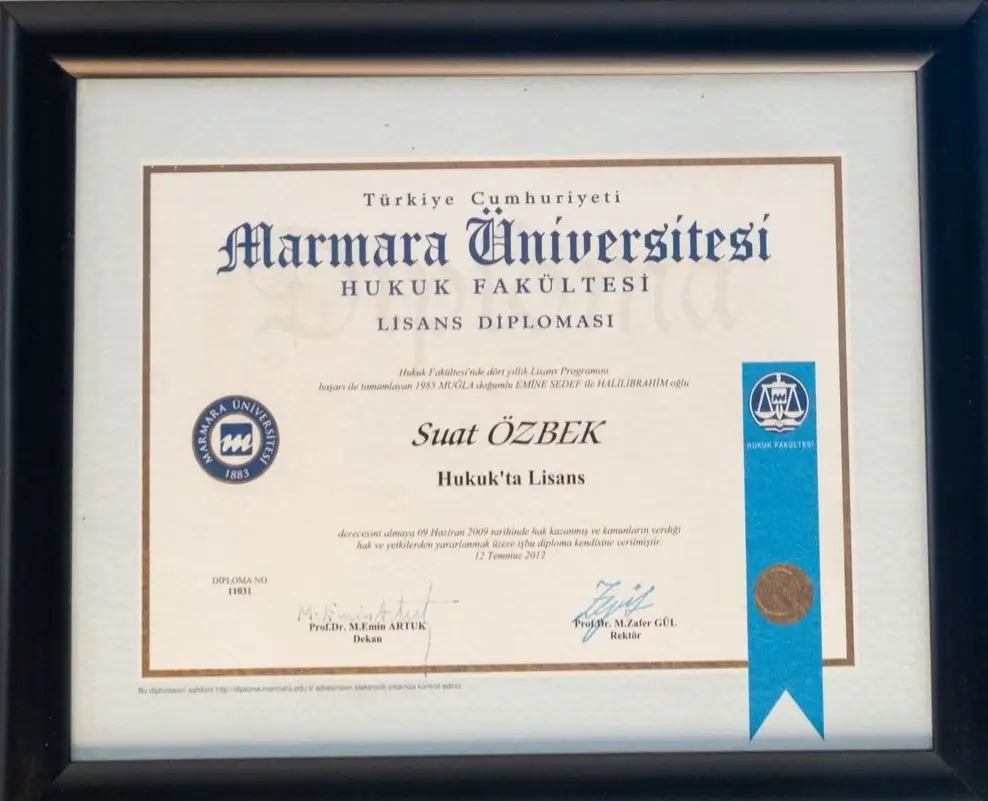 Muğla Avukat Suat Özbek’in Marmara Üniversitesi Hukuk Fakültesi lisans diploması